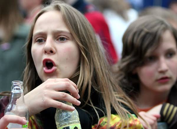 Biało–czerwona Jelenia Góra z gwiazdami rocka