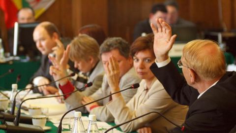 Radni zdążyli z oświadczeniami