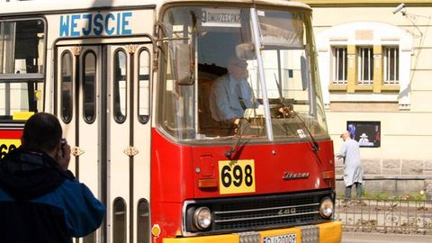 Ikarusy to jedne z bardziej wysłużonych autobusów w