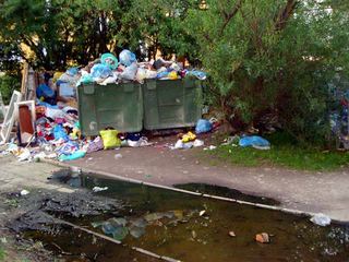 Brudy z Szymanowskiego trafią pod ratusz?