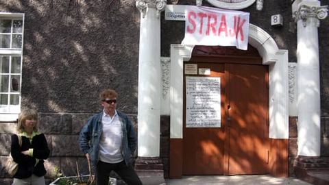 Strajkowa laba: część szkół nie pracuje