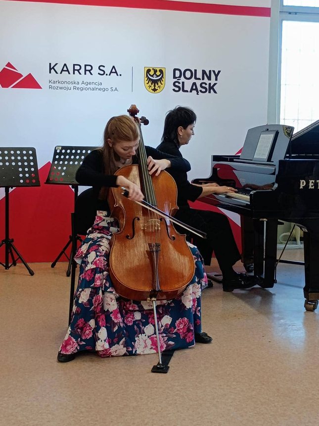 Koncert w Galerii Karkonoskiej