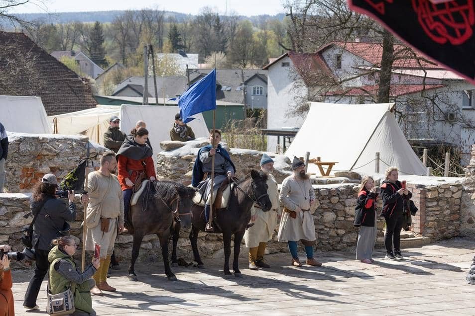 Widowisko rycerskie i pomoc dla Patryka