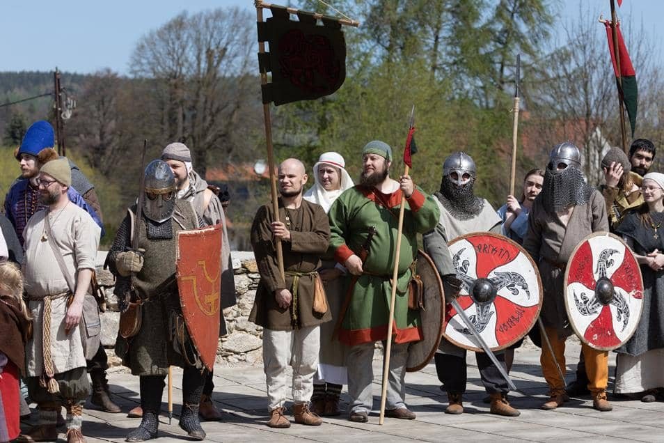 Widowisko rycerskie i pomoc dla Patryka