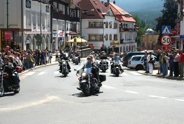 Szklarską opanowały motocykle