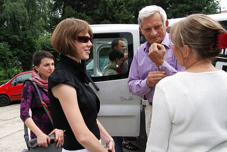 Wolontariusz Jerzy Buzek