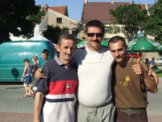 Dni Kowar w pełnym słońcu