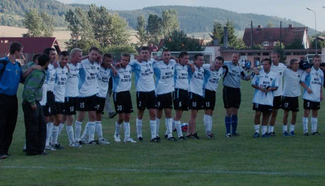 Dwanaście goli w derbach regionu na inaugurację IV ligi