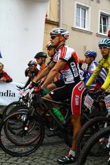 Rowerzyści w różnym wieku, łączcie się!