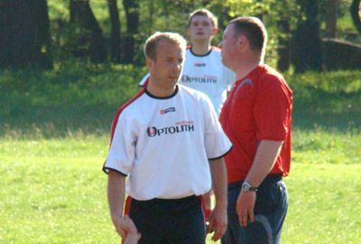 Trener Chojnika – Dariusz Michałek w nowym sezonie ma do dyspozycji dwóch nowych zawodników – Igora Perebeynosa i Pawła Pakosza. Czy pomogą oni Chojnikowi, zająć wysokie miejsce w 