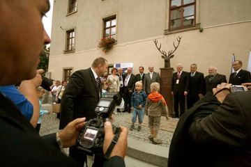 Bliźniacze miasta w imię jelenia