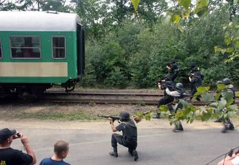 Pociąg odbity terrorystom