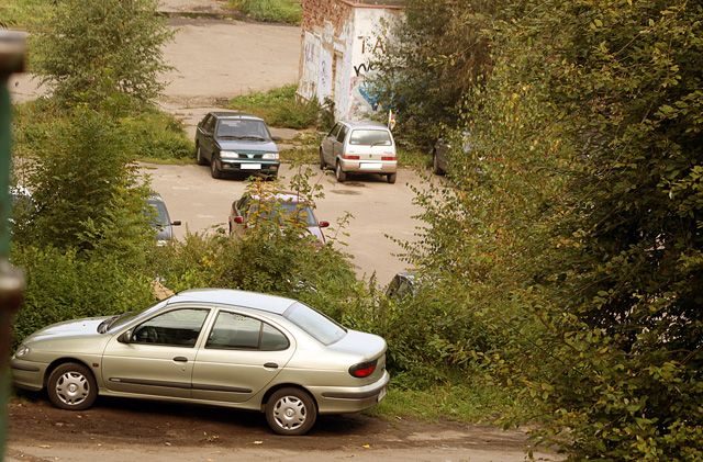 „Parkingowi” pobierają haracze
