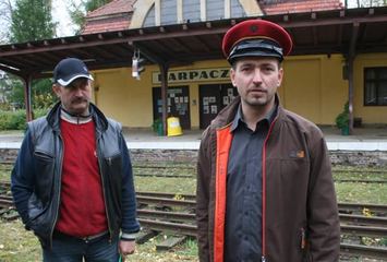 Ruszy maszyna po szynach ospale?