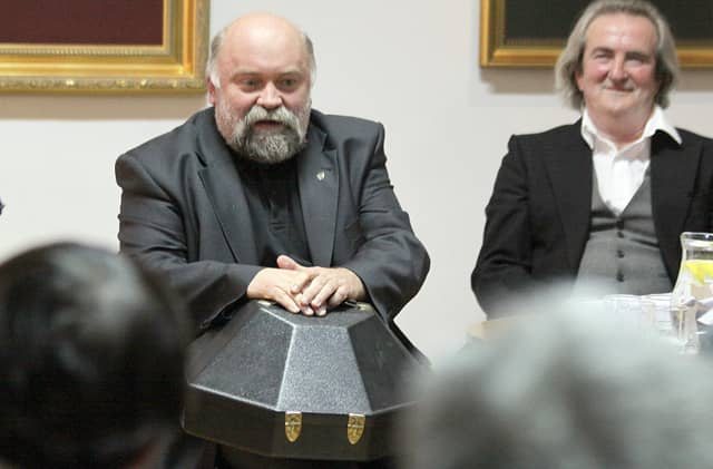 Tradycja na pstrym koniu i w kowbojskim kapeluszu