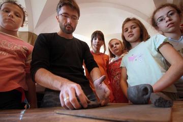 Lepili garnki, choć święci nie są