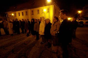Odpalili biało–czerwone race wolności