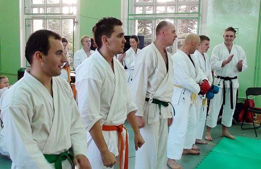 IV Otwarte Mistrzostwa Powiatu Jeleniogórskiego w Karate – Rybarczuk i Brzozowicz najlepszymi zawodnikami