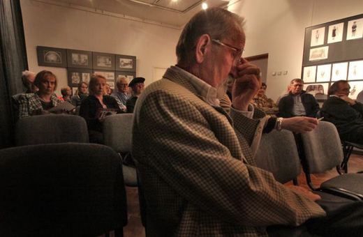 Porażający analfabetyzm czy artystyczne wyżyny?
