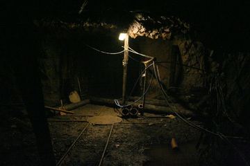 Podziemna fabryka broni odkopana