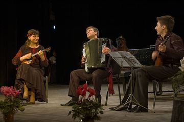 Muzyką przełamali granice