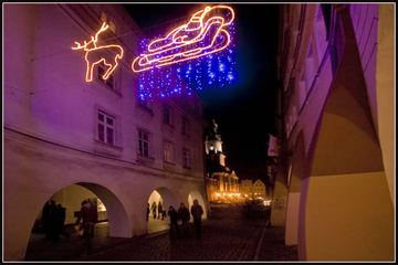 Świąteczny blask w ciemnościach