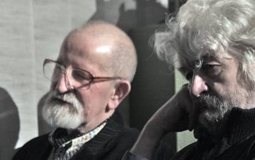 Legalni "wywrotowcy", czyli wielka polityka małej kotliny