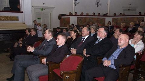 Gwiazdka na gwiazdkę z serca świecąca