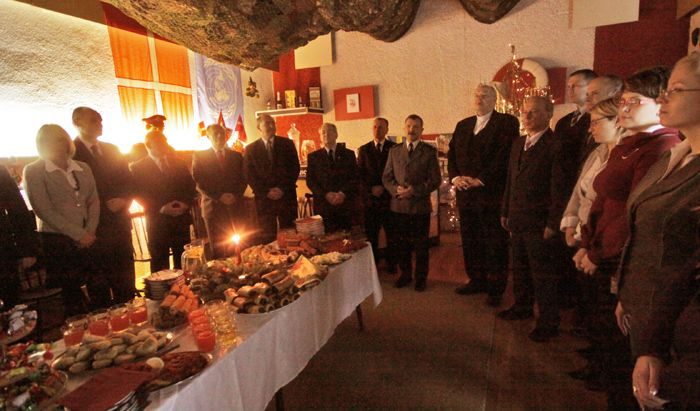 – Oby święta były spokojne – życzono policjantom