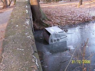 Niszczą Park Norweski