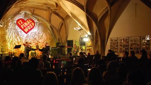 Lokalne rekordy orkiestry gorących serc