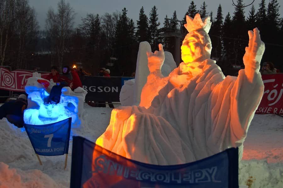 W Śniegolepach górą swoi i snowboardzista