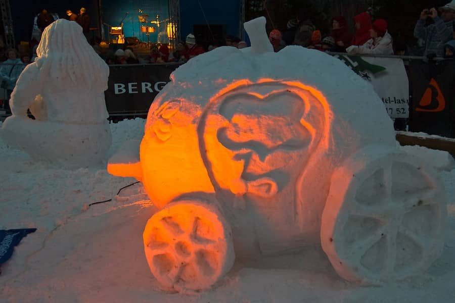 W Śniegolepach górą swoi i snowboardzista