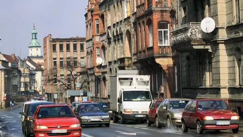 Przez urzędniczy bubel nie zarejestrujesz nowego auta