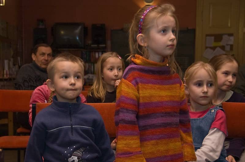 Strach na wróble i szalona krowa, czyli kochajmy teatr