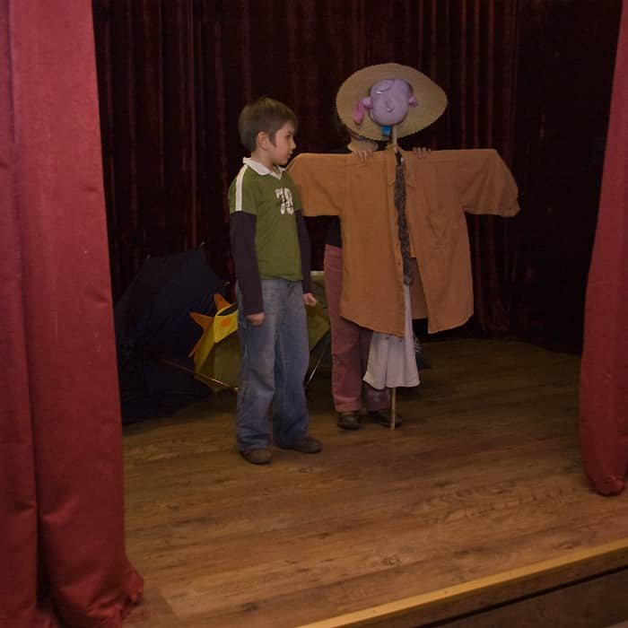 Strach na wróble i szalona krowa, czyli kochajmy teatr
