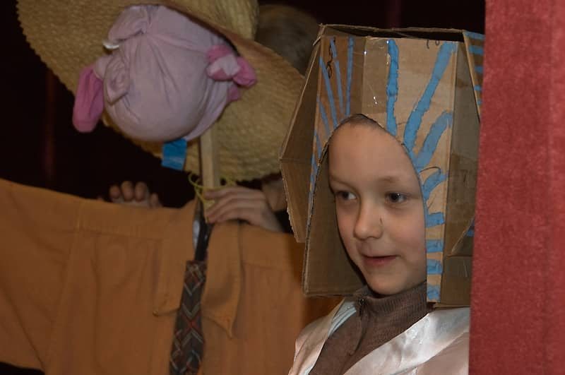 Strach na wróble i szalona krowa, czyli kochajmy teatr