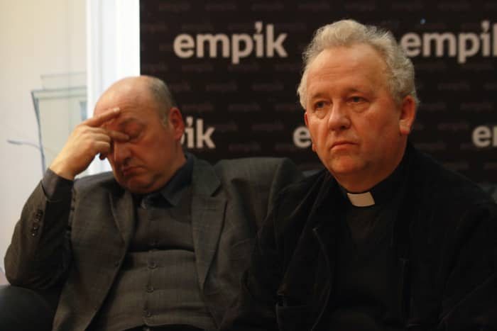 Wielkanoc: święta pełne kontrastów