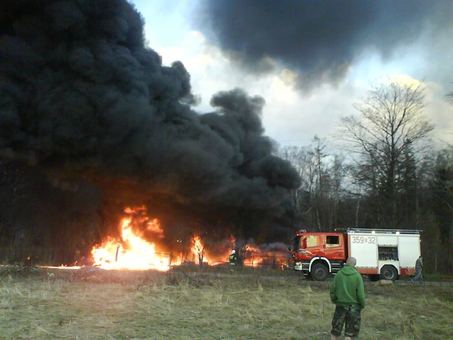 Dramatyczne sceny pod Śnieżką – płonęło składowisko
