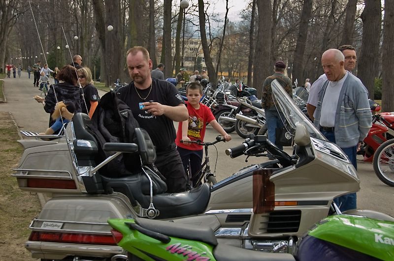 Motocykliści z wielkim sercem