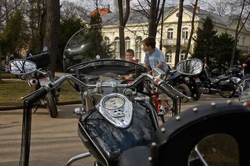Motocykliści z wielkim sercem
