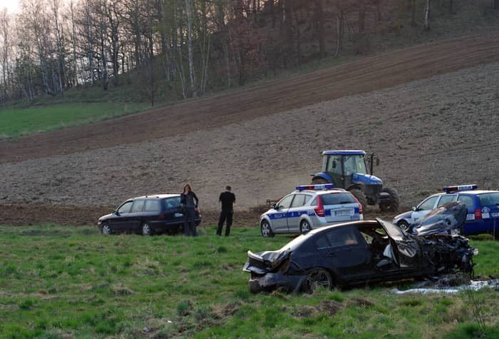 Na rogatkach miasta BMW w płomieniach
