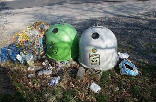 Podrzucanie brudów pod Chojnikiem