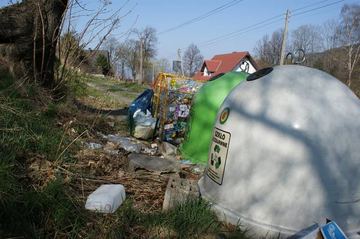 Podrzucanie brudów pod Chojnikiem