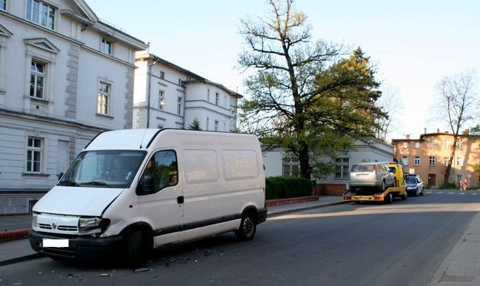 „Czołówka” przez nieuwagę