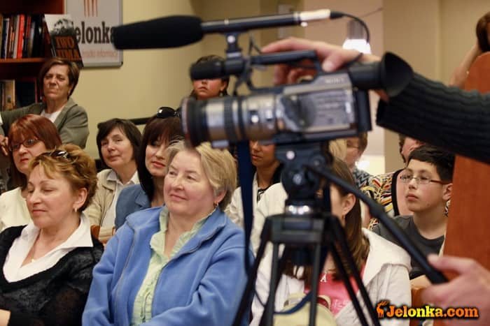 Polityka jest ciężkostrawna – mówi Ewa Wachowicz
