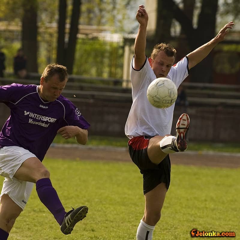 "Diabelscy rycerze" deklasują lidera z Wojcieszowa