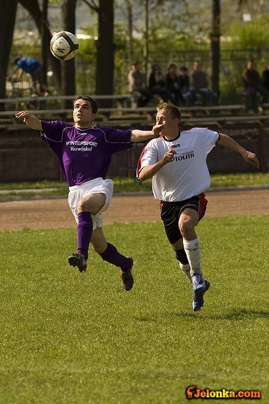 "Diabelscy rycerze" deklasują lidera z Wojcieszowa