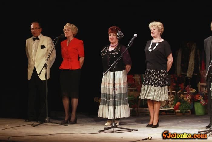 Stragany pełne śmiechu, czyli „Bella Mafia”