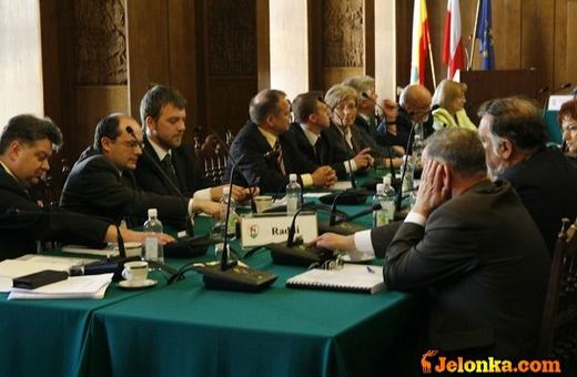 Żółta kartka dla prezydenta